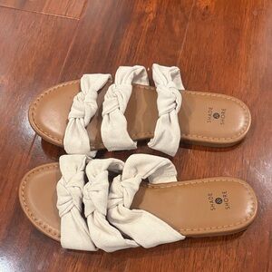 Shade & Shore Women's Tan and Cream Knotted Sandals
